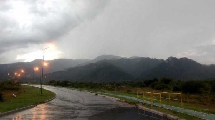Viernes inestable en San Luis: lluvias durante la jornada y temperaturas elevadas
