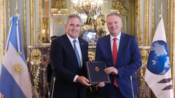 Argentina avanza en su agenda anticorrupción y reforma judicial en línea con la OCDE